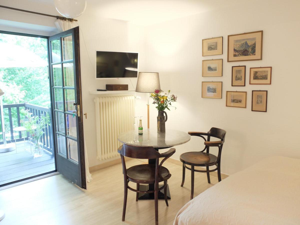 Ferienstudio-Apartment Tausendfreund "Adults Only" Am Chiemsee ブライトブルン・アム・キームゼー エクステリア 写真
