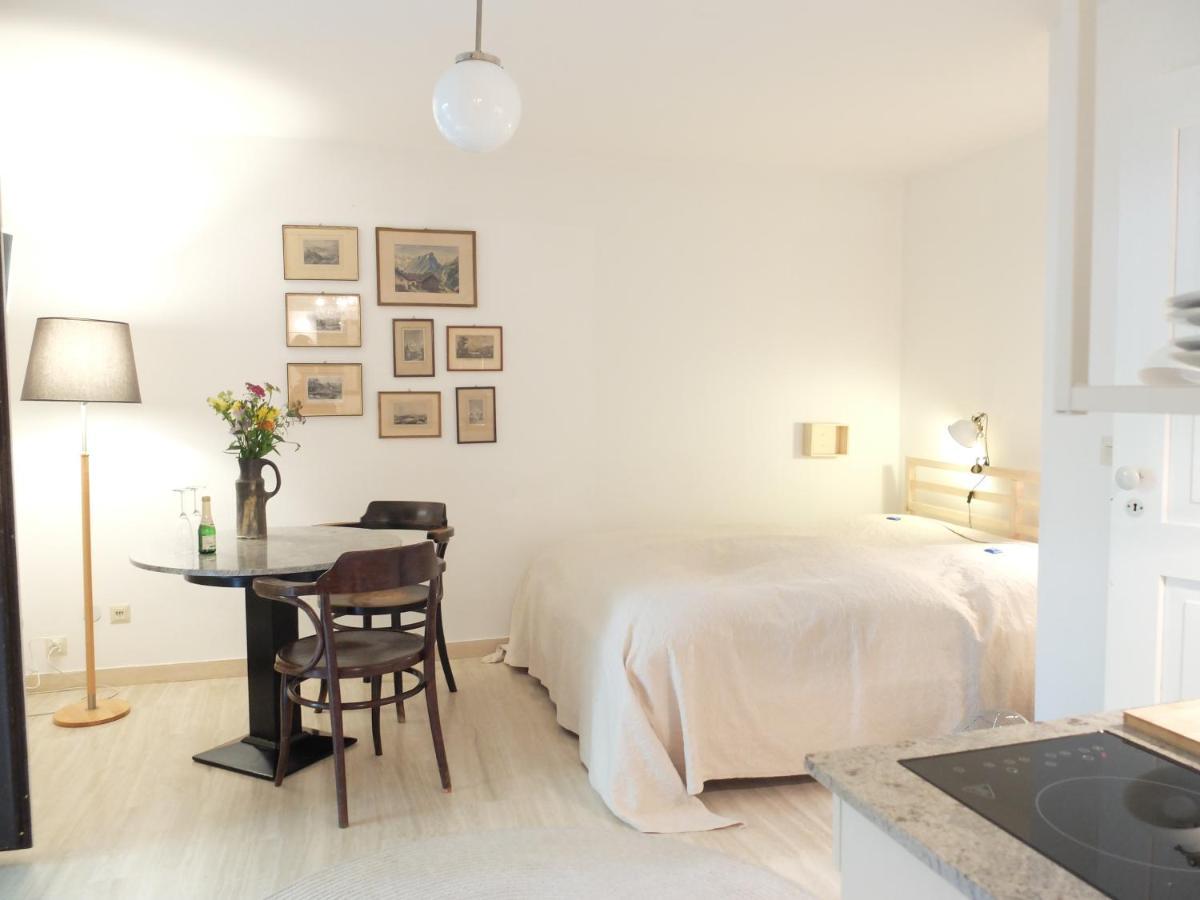 Ferienstudio-Apartment Tausendfreund "Adults Only" Am Chiemsee ブライトブルン・アム・キームゼー エクステリア 写真