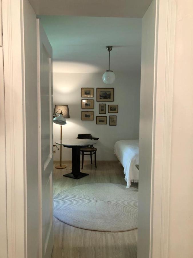 Ferienstudio-Apartment Tausendfreund "Adults Only" Am Chiemsee ブライトブルン・アム・キームゼー エクステリア 写真