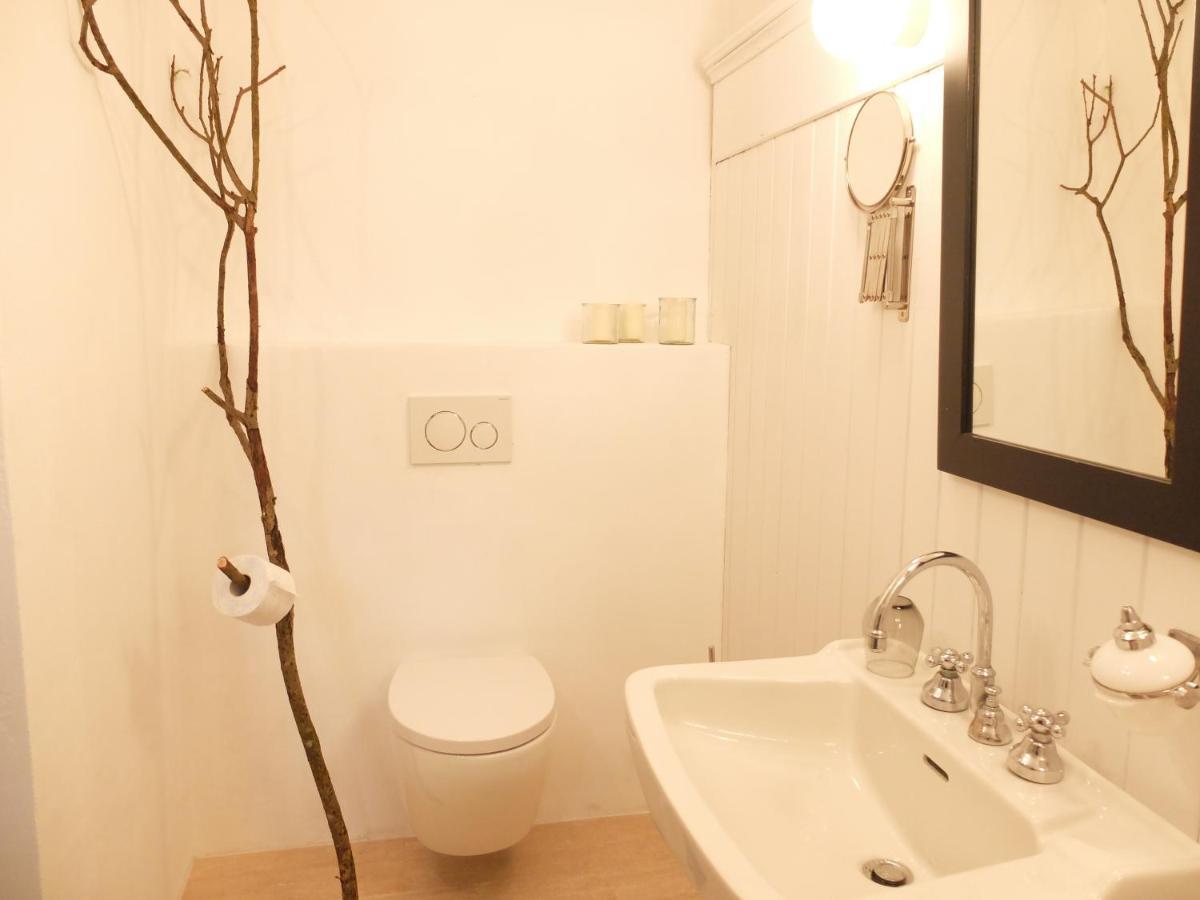 Ferienstudio-Apartment Tausendfreund "Adults Only" Am Chiemsee ブライトブルン・アム・キームゼー エクステリア 写真