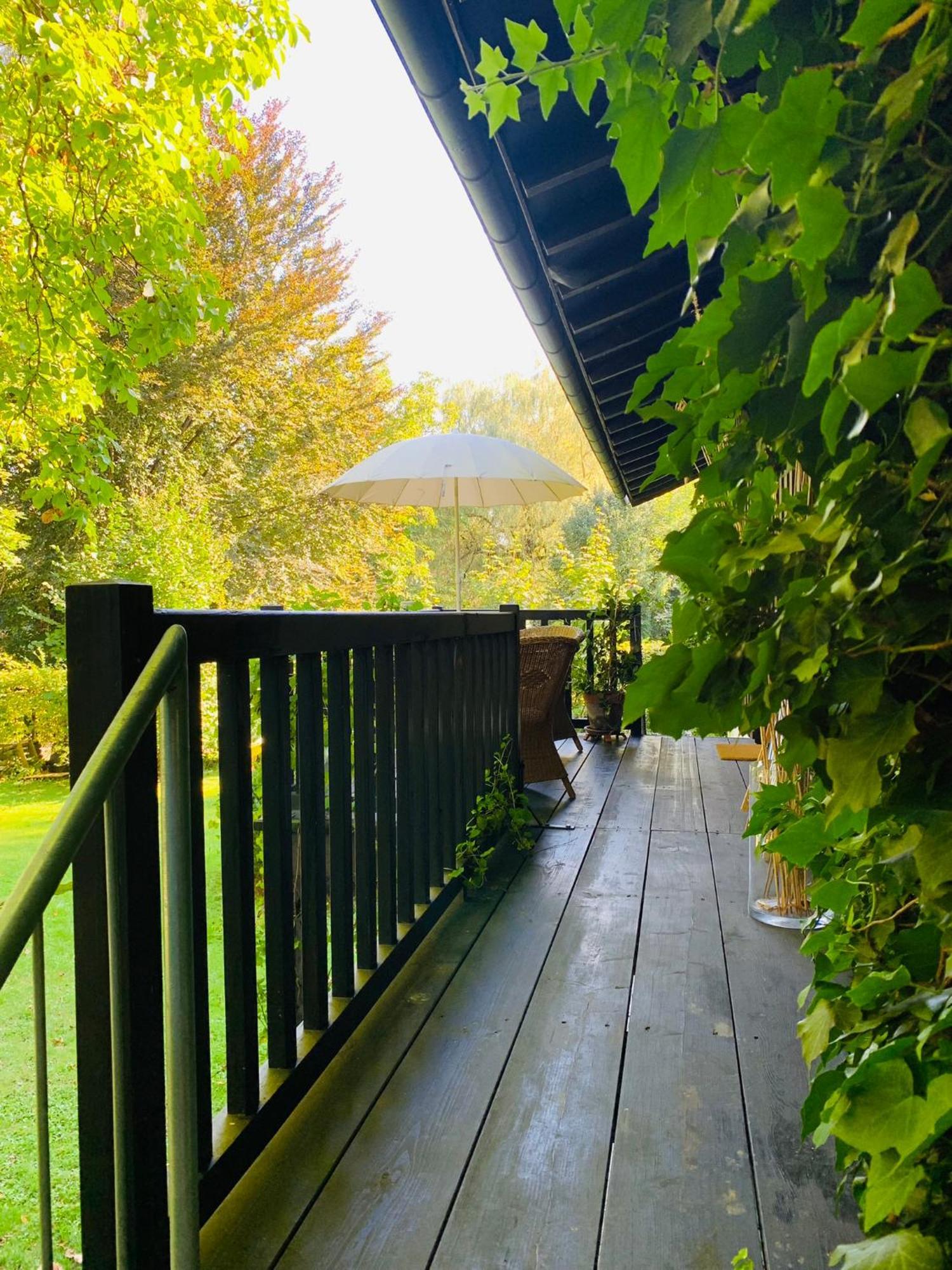 Ferienstudio-Apartment Tausendfreund "Adults Only" Am Chiemsee ブライトブルン・アム・キームゼー エクステリア 写真